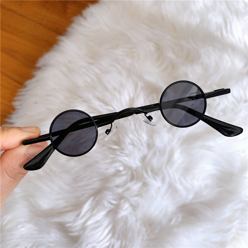 Retro Super Small Frame Sunglasses