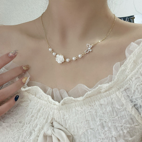 Vintage Rose Flower Necklace