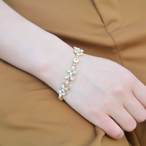 Ribbon Leaf Diamond Bracelet